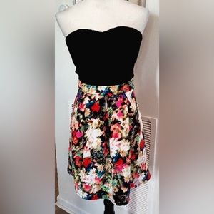 Xhilaration Strapless Floral A Line Dress Size M